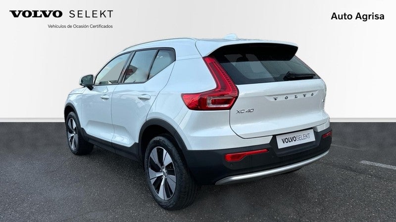 XC40 2.0 B3 CORE AUTO 163 5P