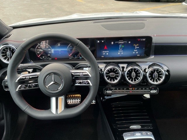 CLA 220d