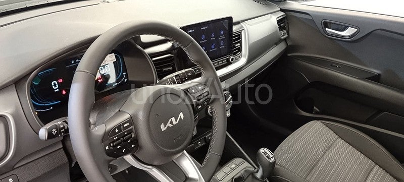 Stonic 1.0 T-GDi MHEV Concept 100