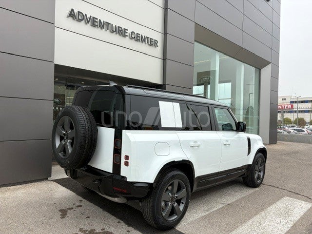 Defender 110 3.0D l6 MHEV X-Dynamic SE AWD Aut. 250