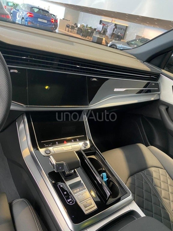 Q8 TFSIe Black line quattro tiptronic 290kW