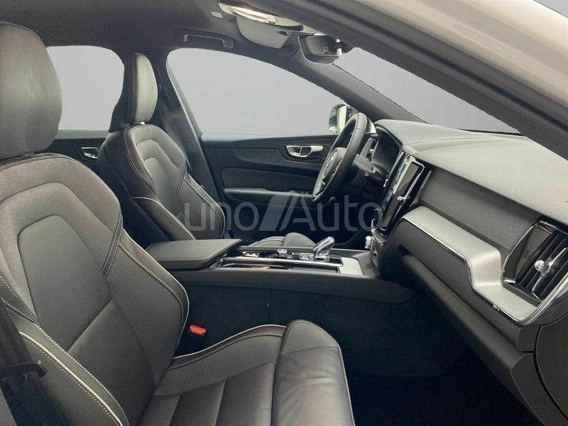 XC60 B5 Plus Dark AWD Aut.