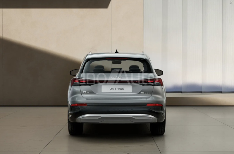 Q4 e-tron 45 Advanced 82KWh