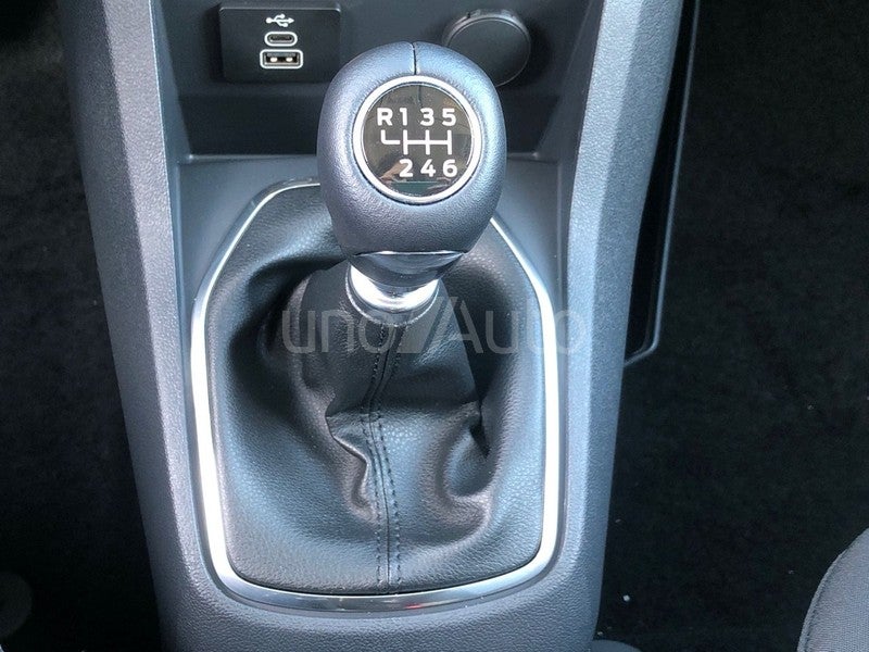 Tourneo Courier 1.0 Ecoboost Titanium