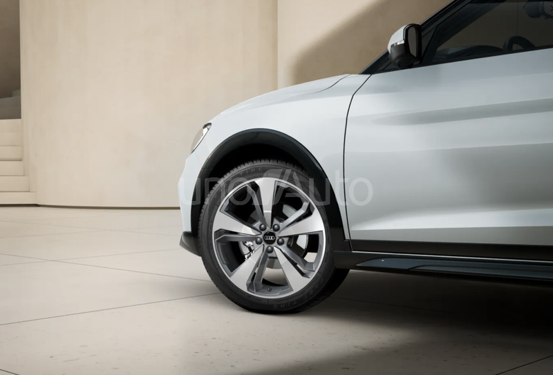 A1 Allstreet 30 TFSI Adrenalin Black Edition S tronic