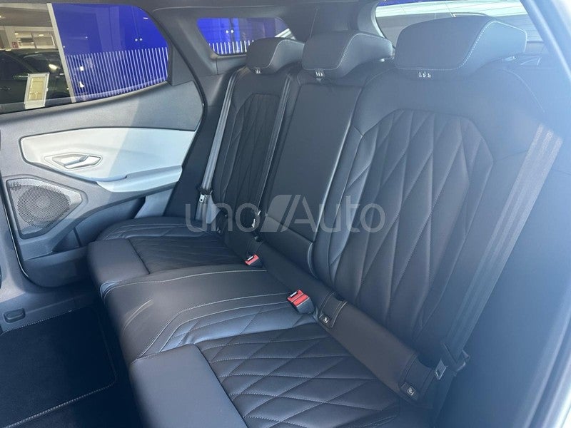 Explorer RWD Rango Extendido Premium  77kWh