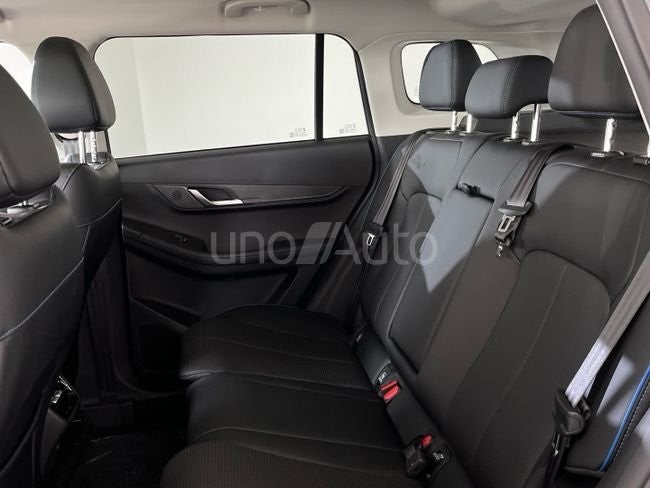 BEV Exclusive 1kW (211CV) Batería 61kW