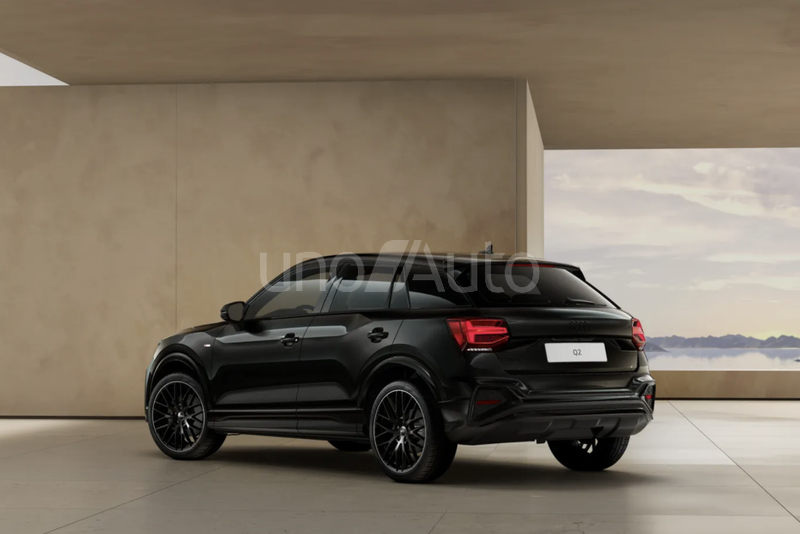 Q2 35 TFSI Adrenalin Black edition S tronic 110kW