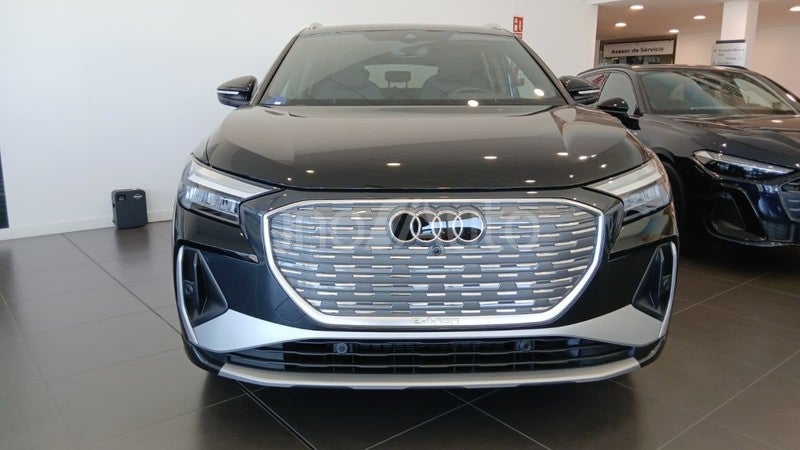 Q4 e-tron 45 Genuine edition 210kW 82KWh