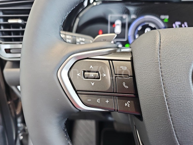 NX 450h+ Premium+ 4WD