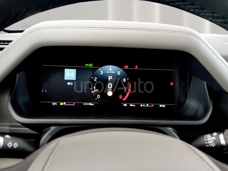 5.0 V8 425 X 110 Auto 4WD