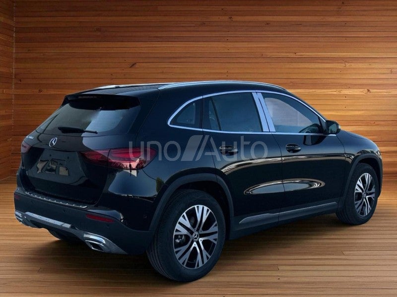 GLA 200d 8G-DCT