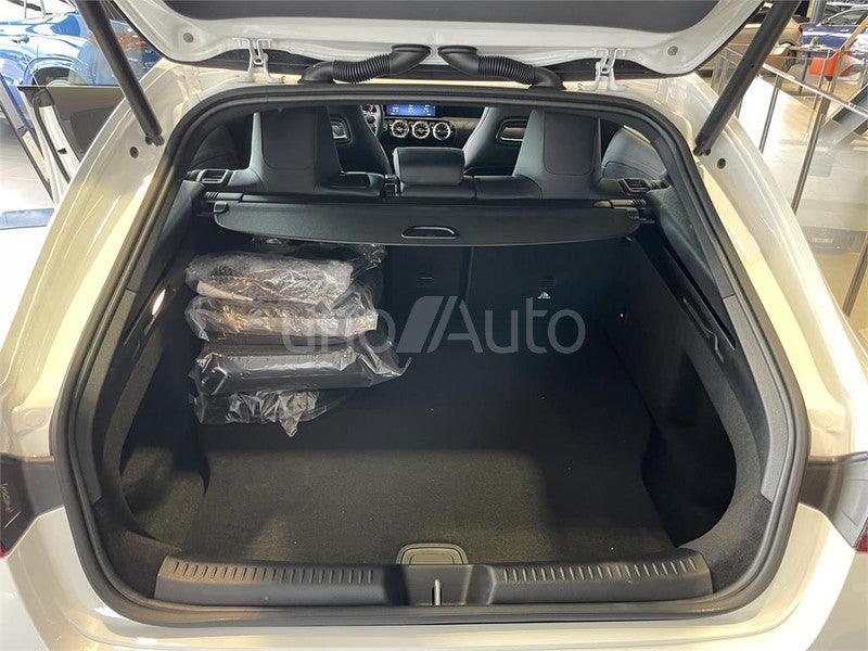 CLASE CLA 250 e Shooting Brake