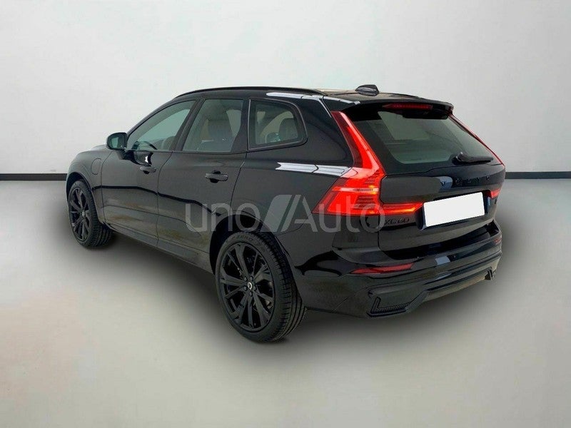 2.0 T6 AWD Recharge Plus Black Ed AT