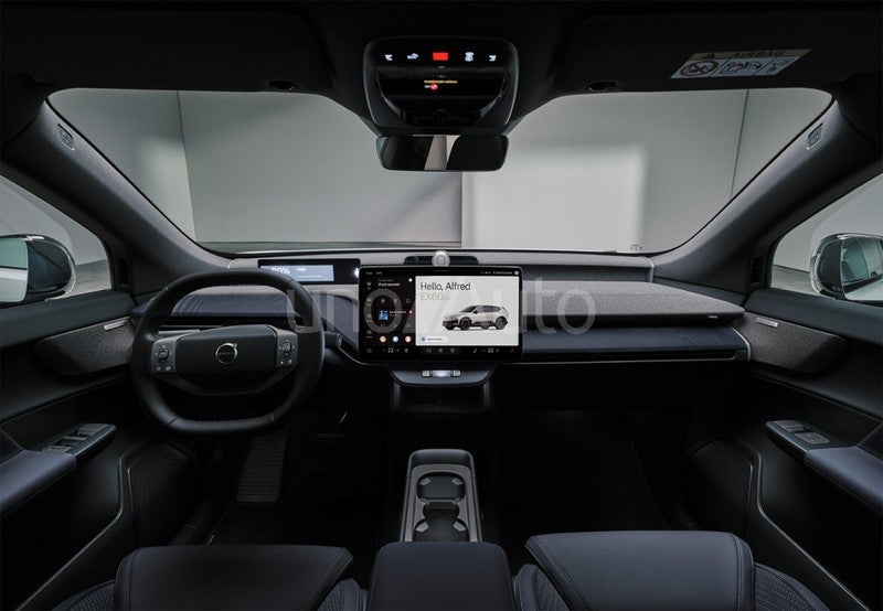 EX60 P6 Electric Plus RWD
