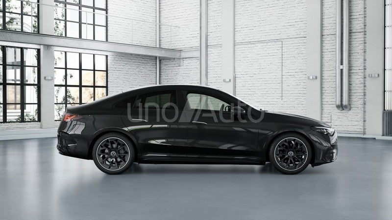 CLA CLA 180 con tecnología híbrida