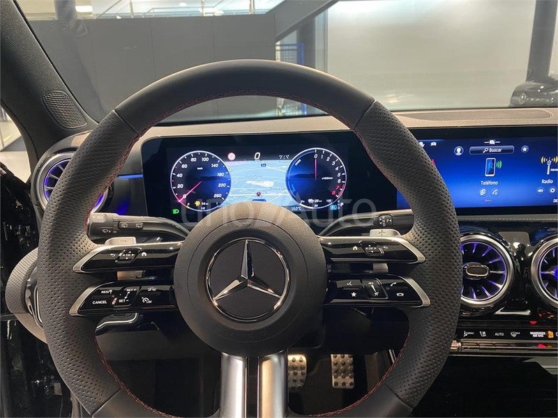 CLASE A 250 e con tecnología híbrida EQ