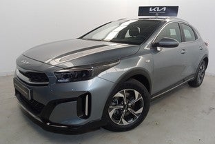 KIA XCeed 1.5 MHEV Drive