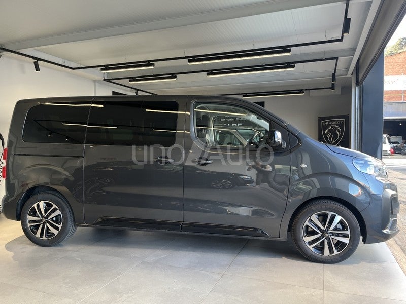 SpaceTourer BlueHDI M Plus EAT8 180