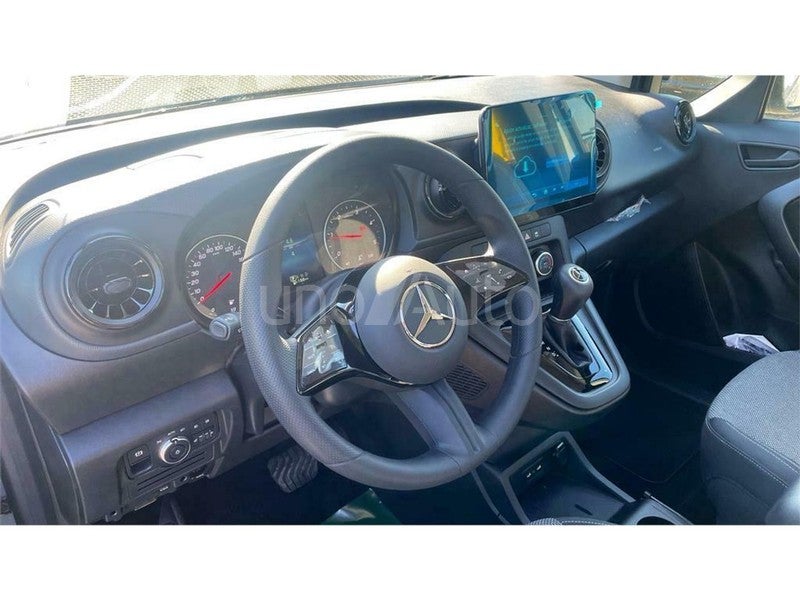 110 CDI 70kW Tourer Base