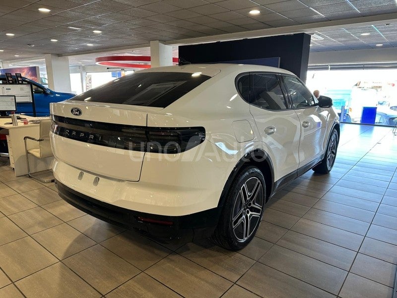 Capri AWD Rango Extendido Premium 77kWh