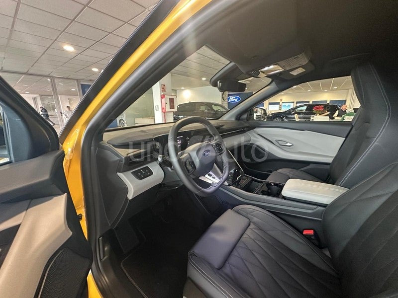 Capri RWD Rango Standard Premium 52kWh