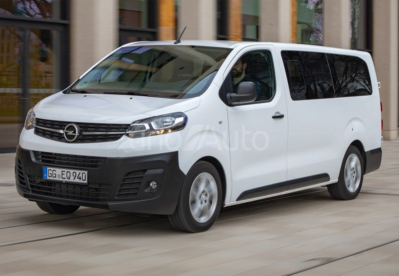 Vivaro Combi 2.0 Td S/S XL 180Cv  AT8