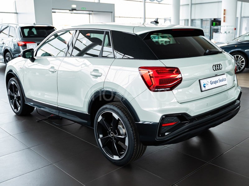 Q2 35 TDI Black line edition quattro S tronic 110kW