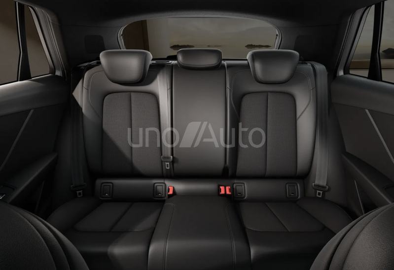 Q2 35 TFSI Adrenalin Black edition S tronic 110kW