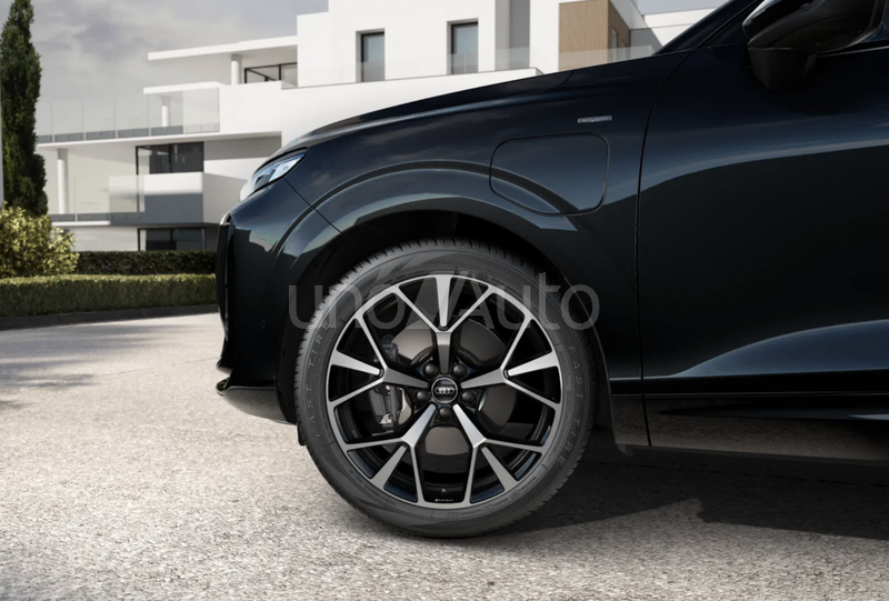 Q3 Sportback e-hybrid Black line S tronic 200kW