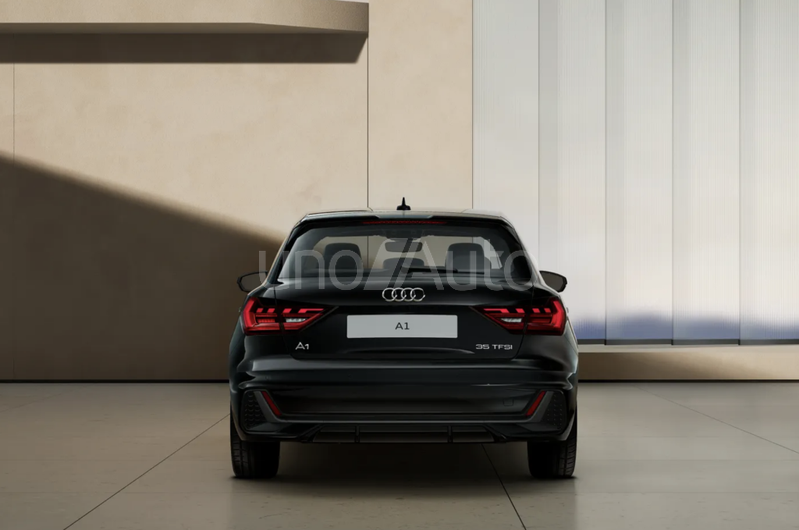 A1 Sportback 35 TFSI Adrenalin S tronic 110kW