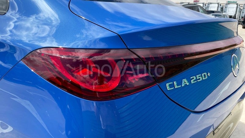 CLA Eléctrico 250+