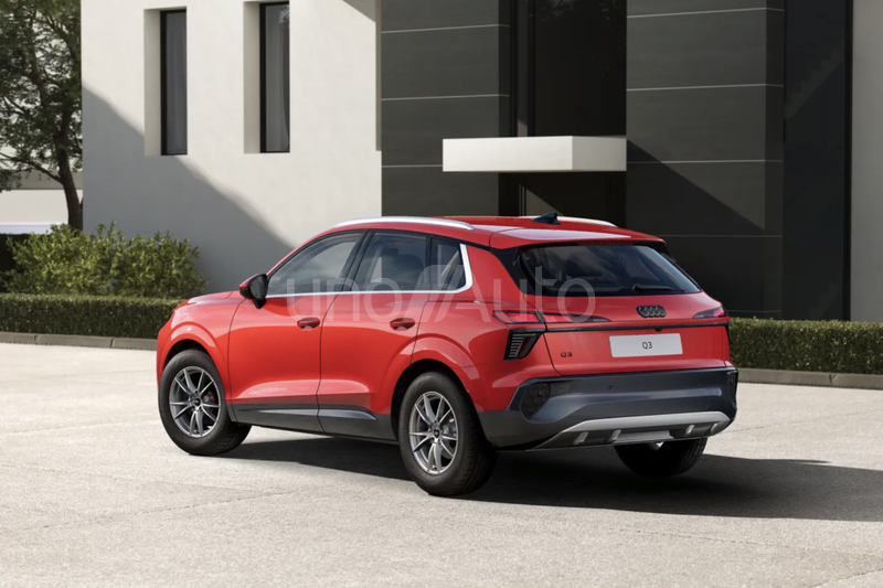 Q3 1.5 TFSI Business S tronic 110kW