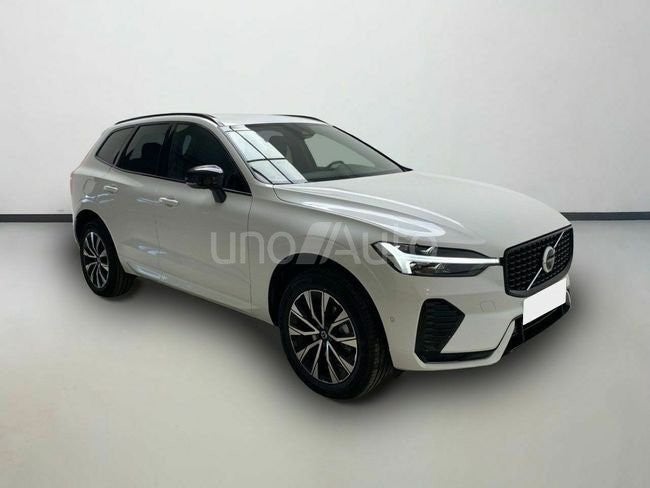 2.0 B5 G AWD Plus Dark Auto
