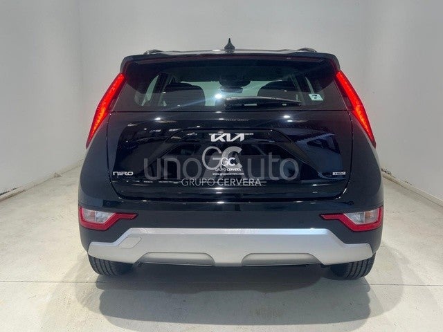 Niro 1.6 HEV Concept 129