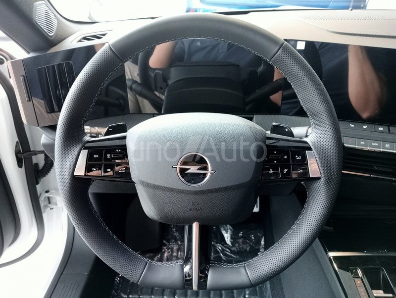 Astra 1.2T XHT Hybrid eDCT6 S/S GS 136