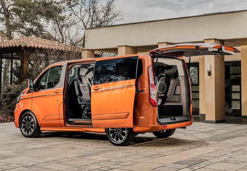 E-Tourneo Custom Sport 210kW