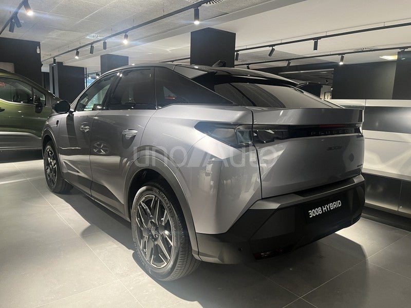 3008 Hybrid 145 GT eDCS6