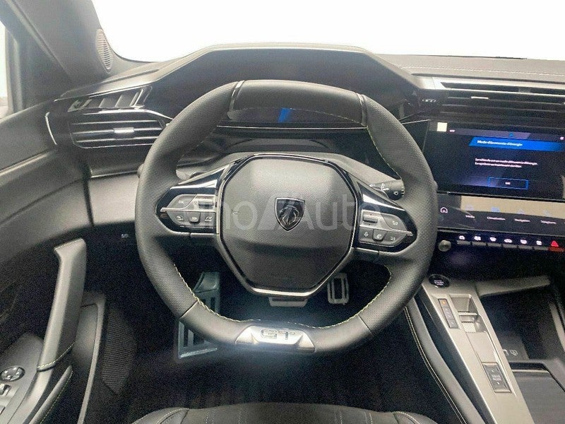 SW GT Hybrid 225 eEAT8