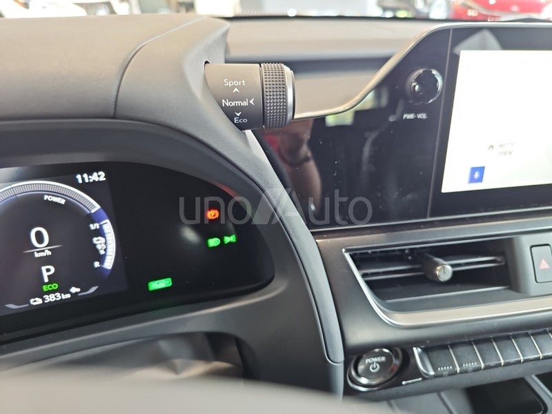UX 300e e-UX+