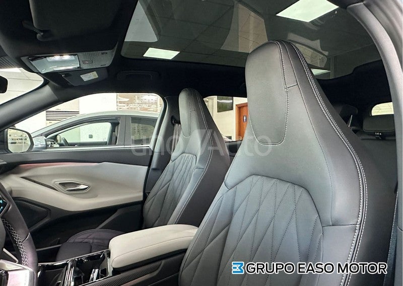 Explorer RWD Rango Extendido Premium  77kWh