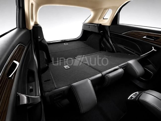 T77 1.5 Premium DCT