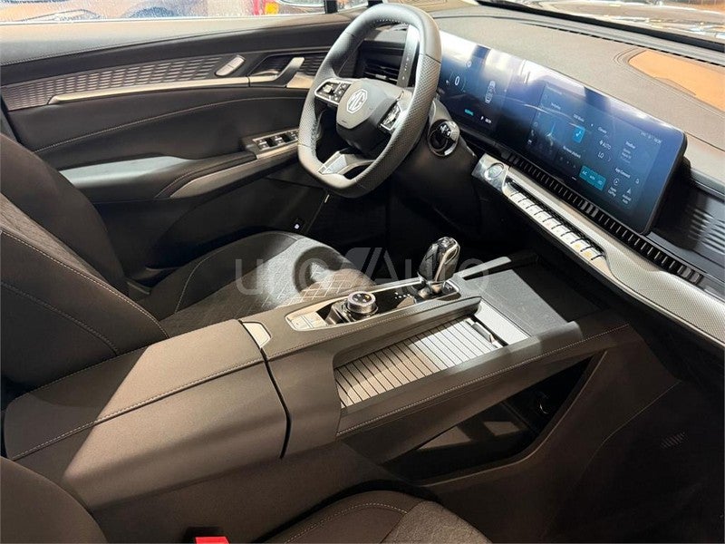 1.5T PHEV COMFORT AUTO