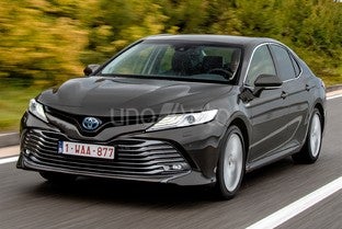 TOYOTA Camry Híbrido Luxury Aut.