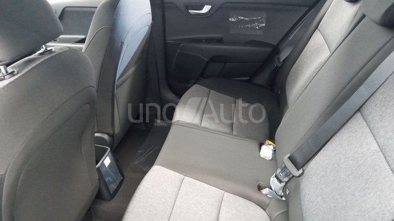 Stonic 1.0 T-GDi MHEV Drive 100