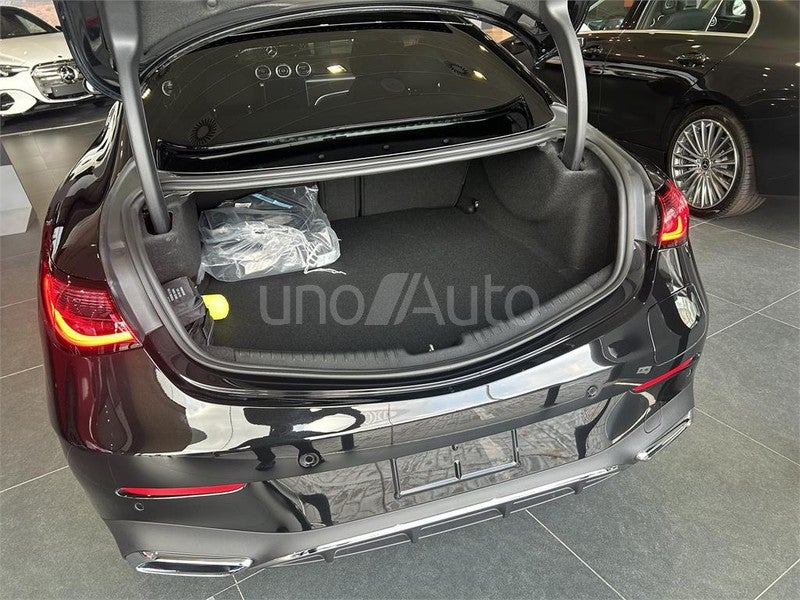 CLE CLE 300 e con tecnología híbrida EQ