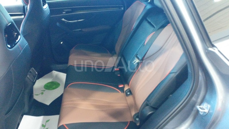 Seal U DM-i Design 238kW 4x4