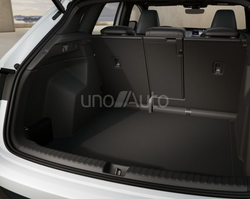 Q4 e-tron performance S line 210kW 82KWh
