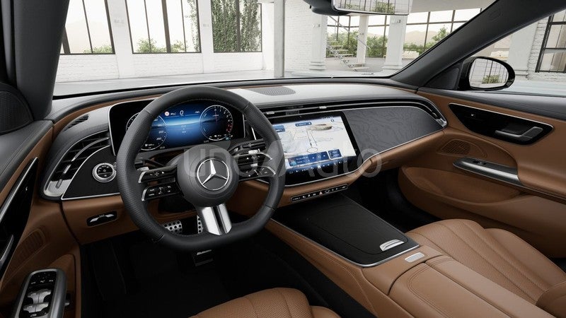 E 300 de con tecnología hibrida EQ