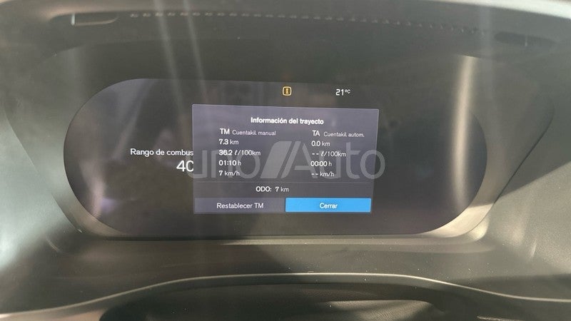 XC40 PLUS, B3 MILD HYBRID, GASOLINA, DARK